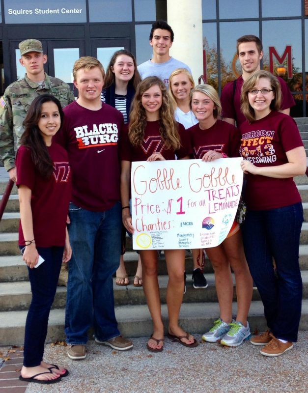 First-year business students run lemonade stands