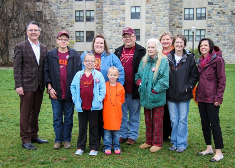 President Sands, Dr. Laura Sands, and Vice President for Student Affairs Patty Perillo with the 2015 Family of the Year